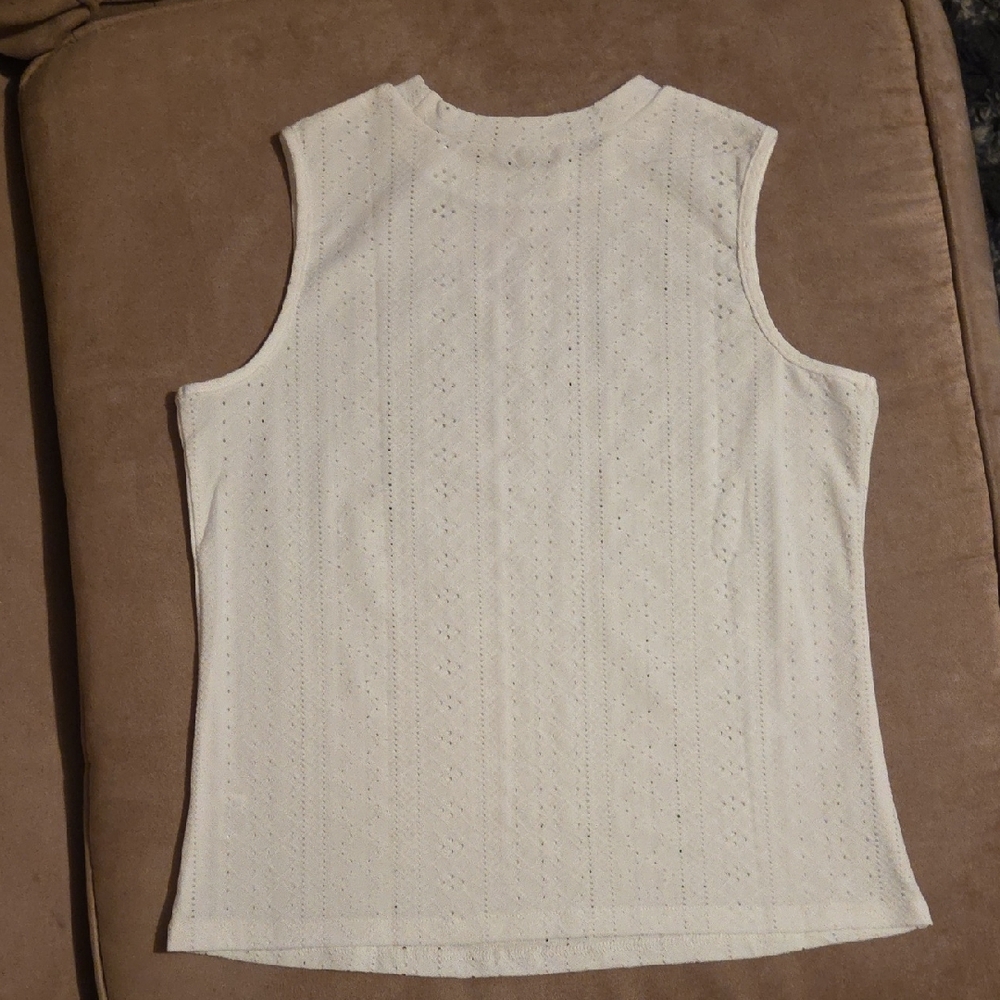 Sleeveless Cream Knit Eyelet Tank Top - Picture 2 of 2